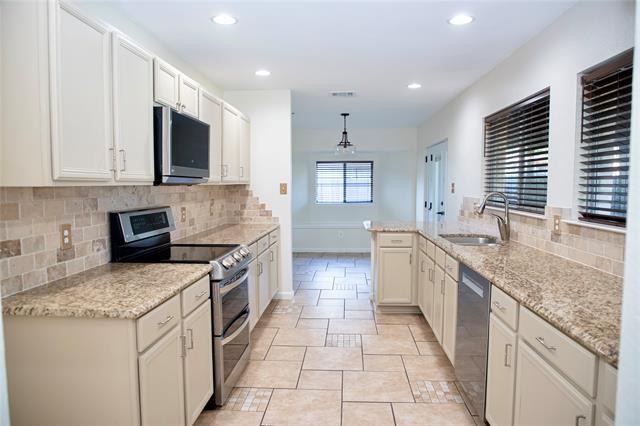Building Photo - 2201 Driskell Ln