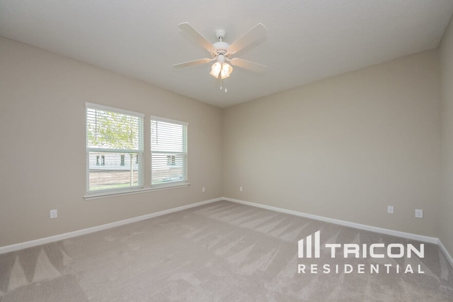 Building Photo - 6486 Longleaf Branch Dr