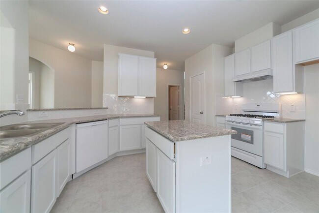 Building Photo - 3327 Driftwood Meadow Ln