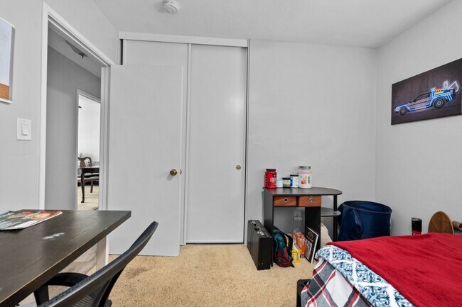 Building Photo - 5663 Campanile Way