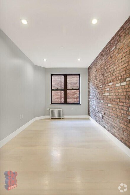 Building Photo - 195 Stanton St
