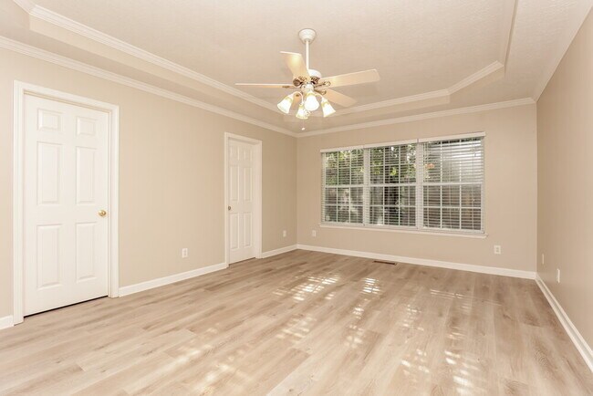 Building Photo - 1057 Blue Mountain Ln