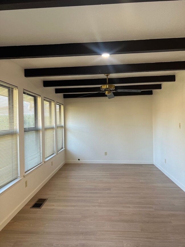 Building Photo - BEAUTIFUL 4 BEDROOM W/POOL IN FAIR OAKS!!