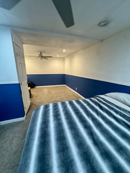 Building Photo - 12831 Brandon St