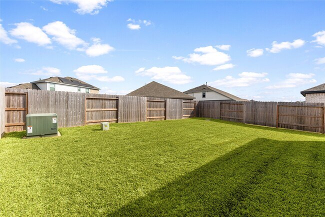 Building Photo - 27130 Peaceful Cv Dr