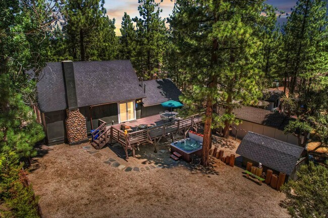 Building Photo - 1126 Sugarpine Rd