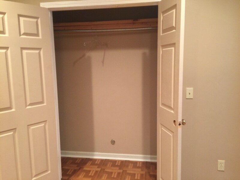 Building Photo - 1102 College St