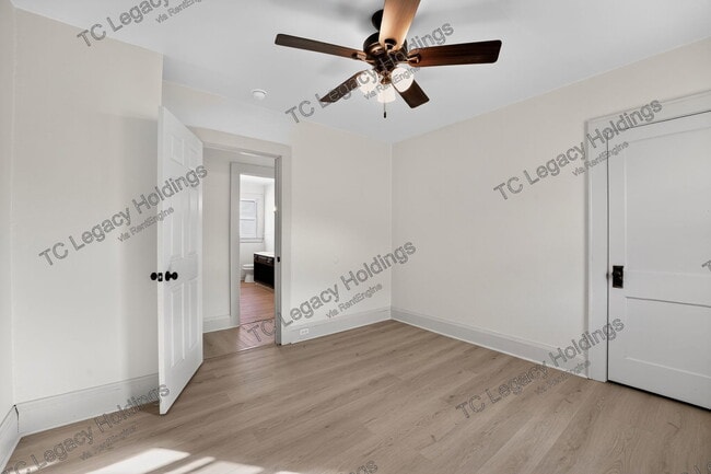 Building Photo - 316 Harrison St
