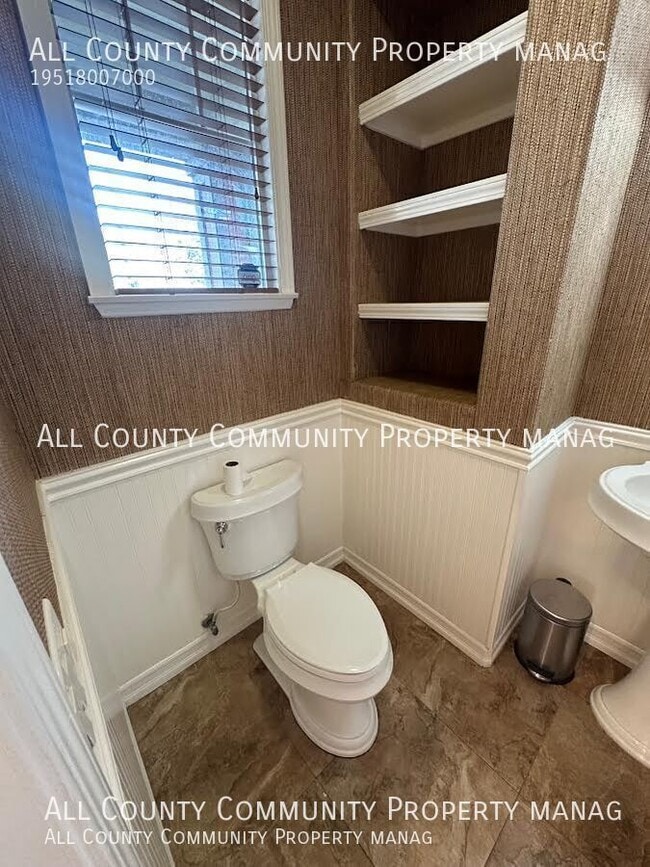 Building Photo - 18066 Lemon Dr