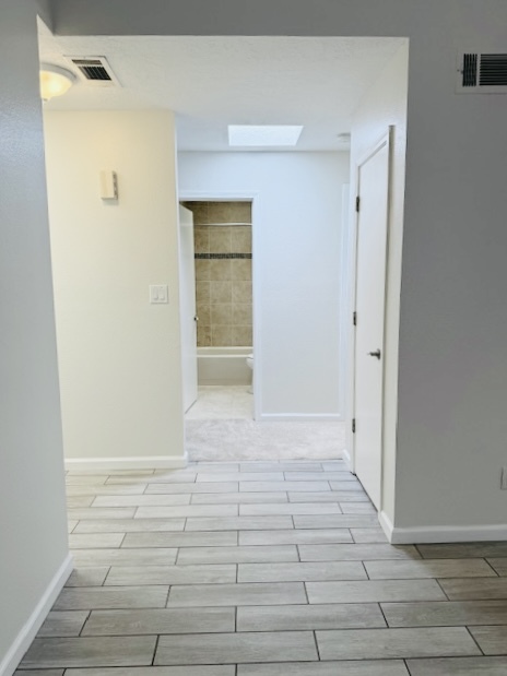 Building Photo - 6936 Black Pine Pl NE