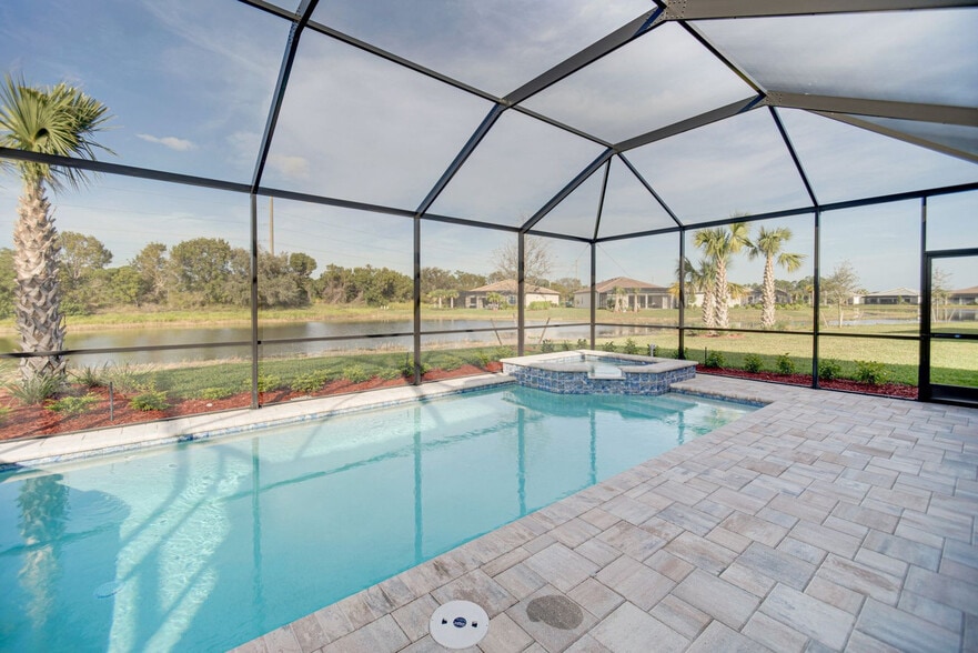 Building Photo - 17118 Oakstead Dr