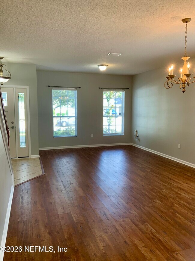 Building Photo - 121 Mahogany Bay Dr