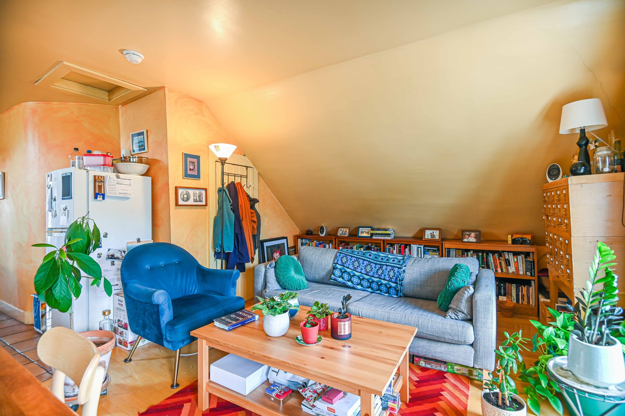 Living Room - 95 Beckett St