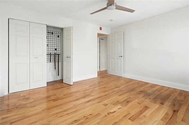 Building Photo - 108 Spruce St