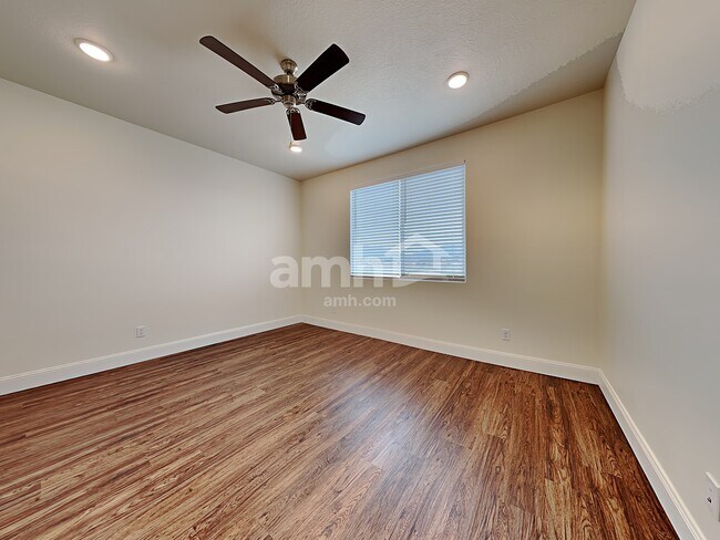 Building Photo - 3331 S 2580 W