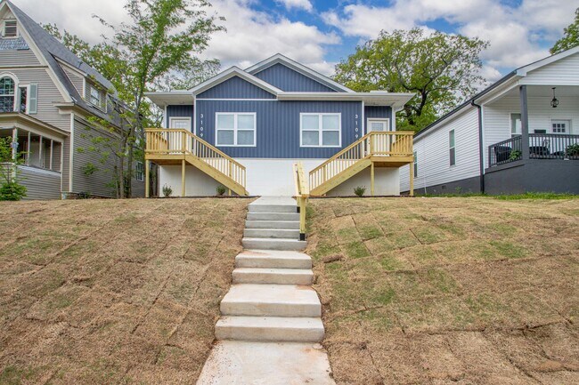 Building Photo - 3109 W 11th St