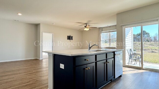 Building Photo - 441 Tributary Cir