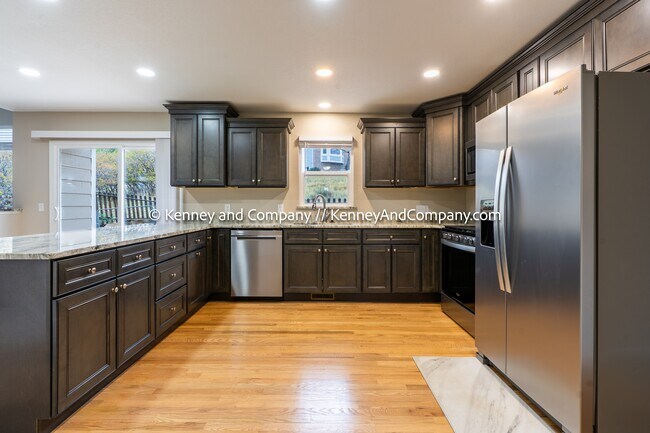 Building Photo - 1672 Smoke Ridge Dr