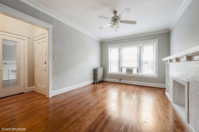 Building Photo - 1655 W Wallen Ave