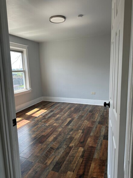 Building Photo - 108 Manheim Ave