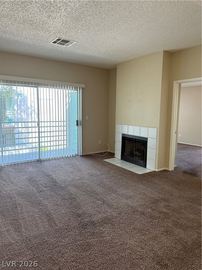 Building Photo - 7100 W Pirates Cove Rd