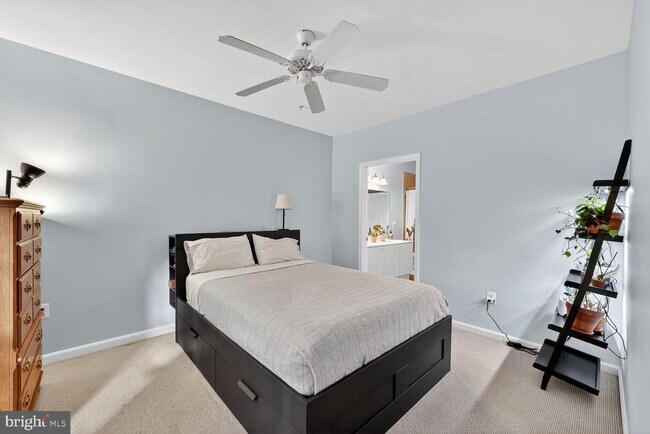 Building Photo - 4561 Strutfield Ln