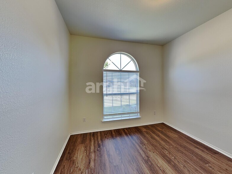 Building Photo - 1417 Indian Wells Trl
