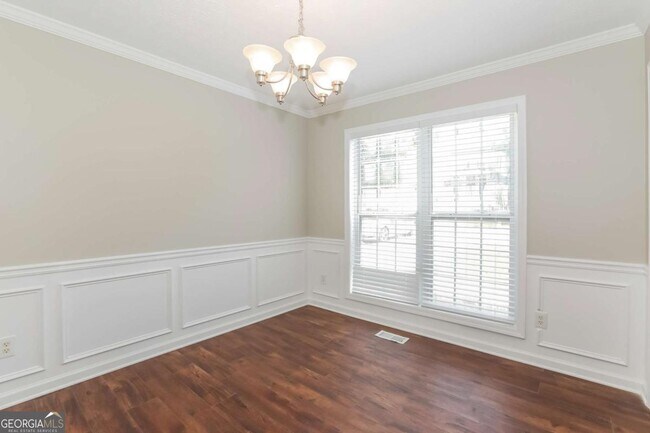 Building Photo - 971 Simon Park Cir