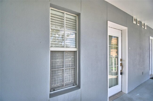 Building Photo - 660 Celebration Ave