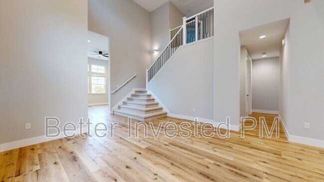 Building Photo - 1807 Palisades Dr