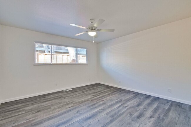 Building Photo - 683 Arbutus Ave