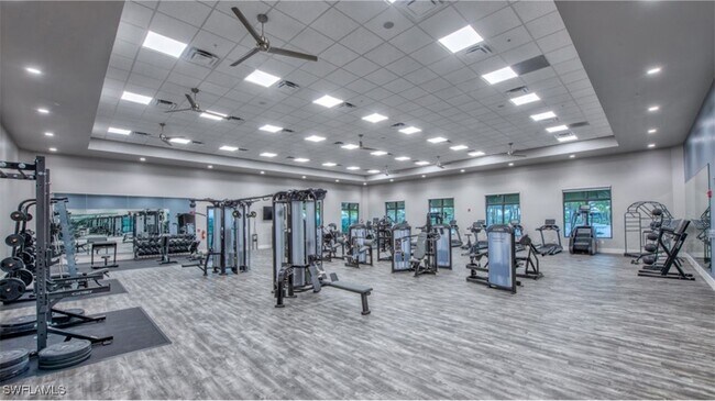 Building Photo - 21064 Hallandale Dr