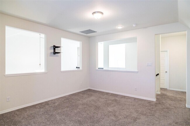 Building Photo - 3618 Windward Canyon Dr