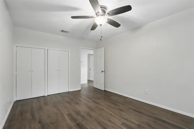 Building Photo - 9337 Heron Dr