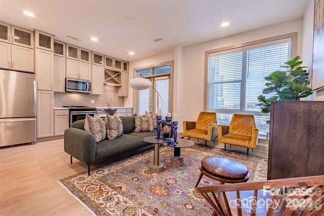 Building Photo - 13230 Ballantyne Corporate Pl