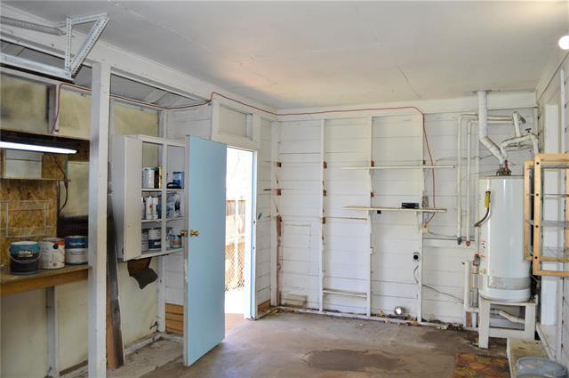 Building Photo - 316 Elm St
