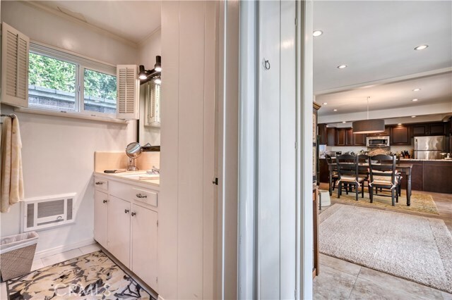 Building Photo - 149 Via Waziers