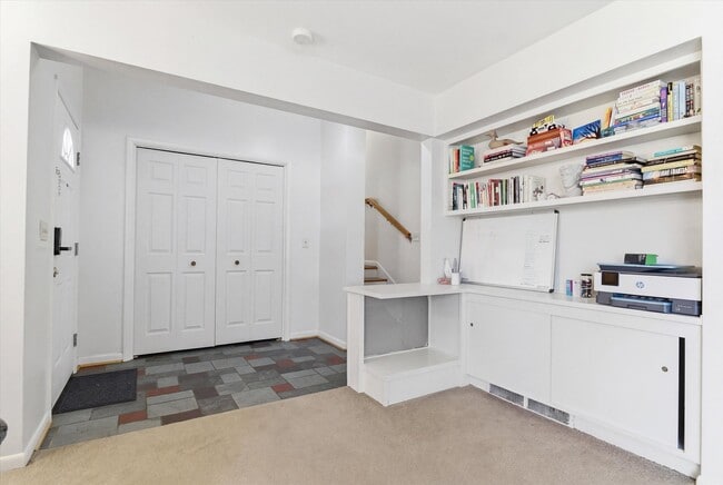 Building Photo - 2220 E Stadium Blvd