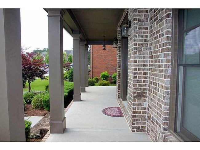 Building Photo - 3414 Willow Glen Trail