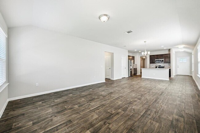 Building Photo - 705 Callahan Ln