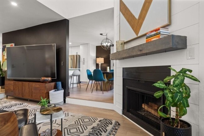 Building Photo - 3 Gilbert Trail NE