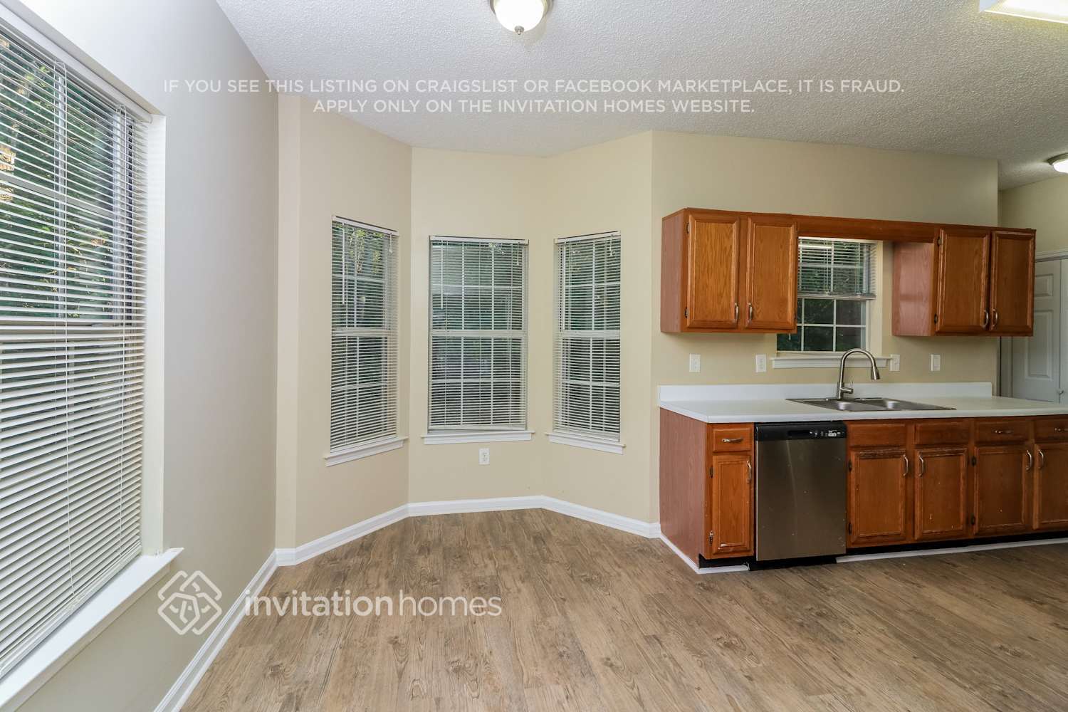 Building Photo - 4237 Sturbridge Dr