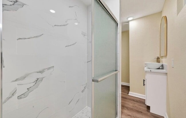 Building Photo - 2725 Avenue F