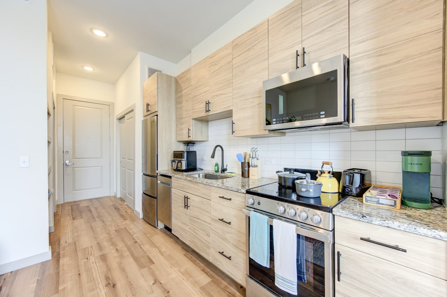 Building Photo - 1111 Shepherd Dr