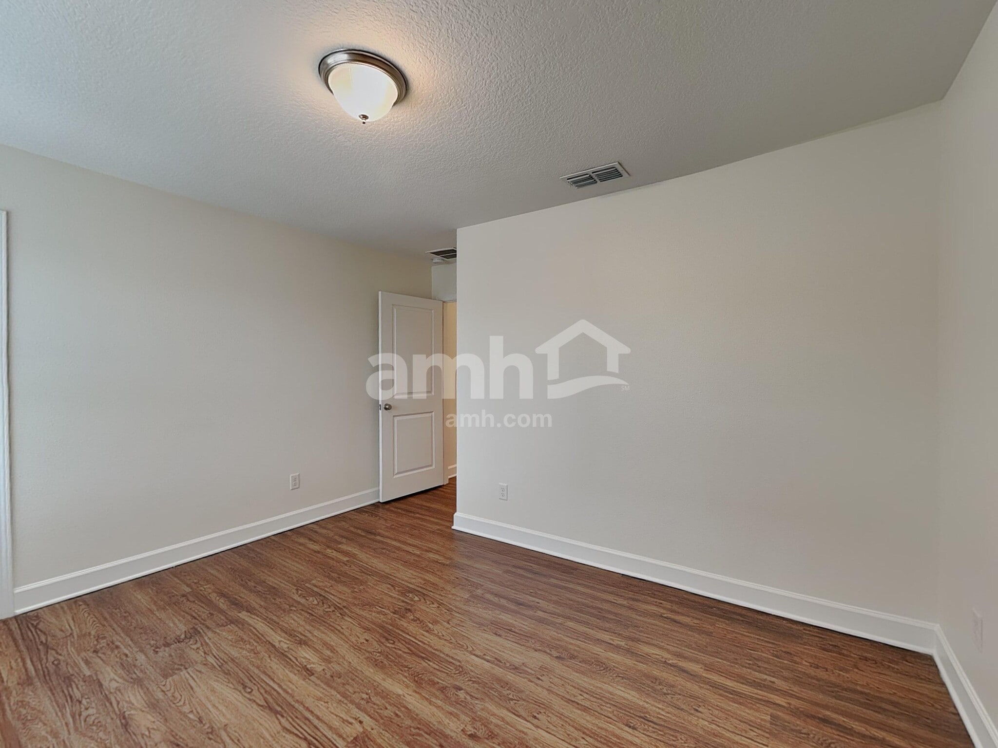 Building Photo - 10323 Marsh Edge Ct