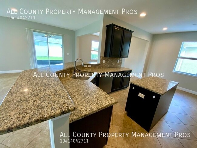 Building Photo - 5440 Mang Pl