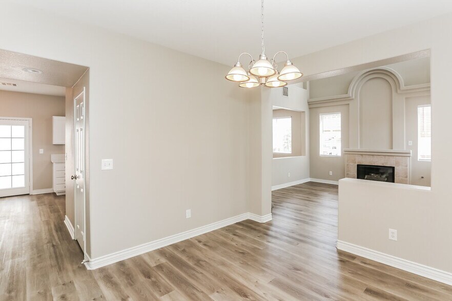 Building Photo - 5443 Cape Jasmine Ct