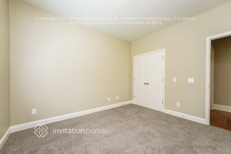 Building Photo - 145 Little Barley Ln