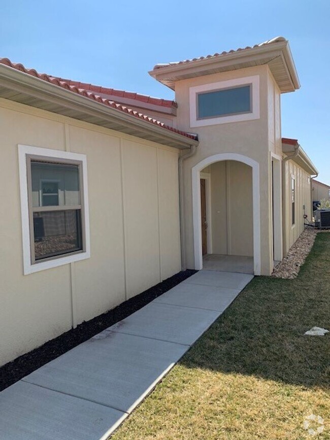 Building Photo - A taste of Tuscany! Gorgeous 2 Bedroom 2 B...