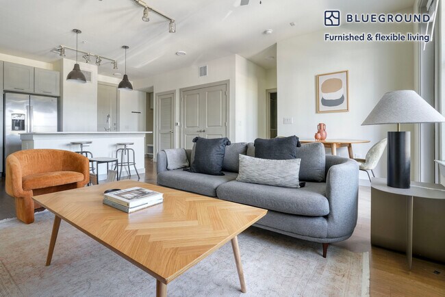 Building Photo - 2001 Ed Bluestein Blvd